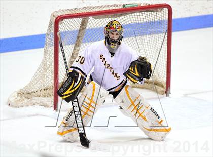 Thumbnail 2 in Daniel Hand vs. Amity Regional (CIAC DII Final) photogallery.