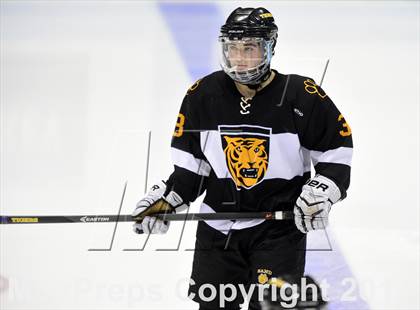 Thumbnail 3 in Daniel Hand vs. Amity Regional (CIAC DII Final) photogallery.