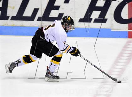 Thumbnail 3 in Daniel Hand vs. Amity Regional (CIAC DII Final) photogallery.