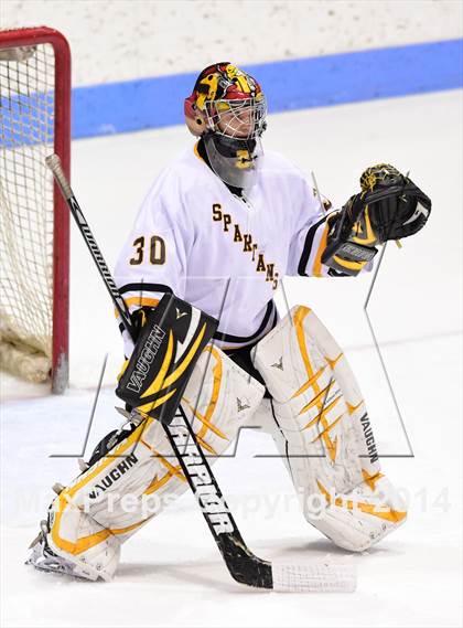 Thumbnail 2 in Daniel Hand vs. Amity Regional (CIAC DII Final) photogallery.