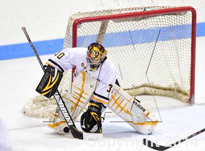 Thumbnail 2 in Daniel Hand vs. Amity Regional (CIAC DII Final) photogallery.