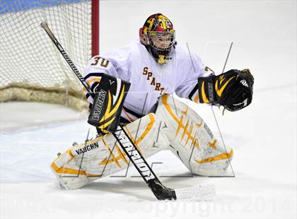 Thumbnail 3 in Daniel Hand vs. Amity Regional (CIAC DII Final) photogallery.