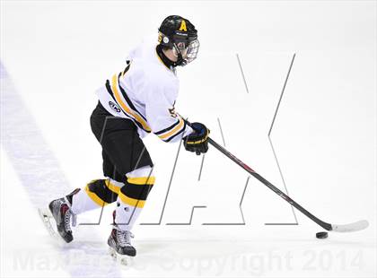 Thumbnail 1 in Daniel Hand vs. Amity Regional (CIAC DII Final) photogallery.