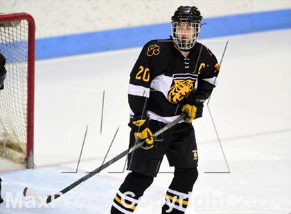 Thumbnail 3 in Daniel Hand vs. Amity Regional (CIAC DII Final) photogallery.