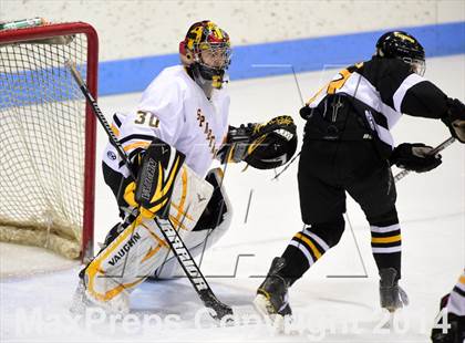 Thumbnail 3 in Daniel Hand vs. Amity Regional (CIAC DII Final) photogallery.