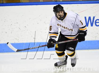 Thumbnail 1 in Daniel Hand vs. Amity Regional (CIAC DII Final) photogallery.