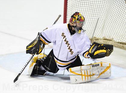Thumbnail 2 in Daniel Hand vs. Amity Regional (CIAC DII Final) photogallery.
