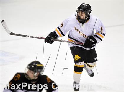 Thumbnail 3 in Daniel Hand vs. Amity Regional (CIAC DII Final) photogallery.