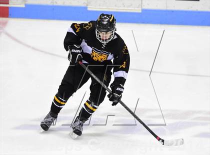 Thumbnail 1 in Daniel Hand vs. Amity Regional (CIAC DII Final) photogallery.