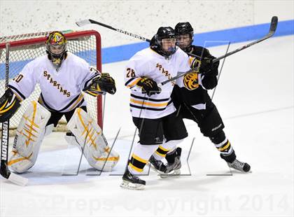 Thumbnail 2 in Daniel Hand vs. Amity Regional (CIAC DII Final) photogallery.