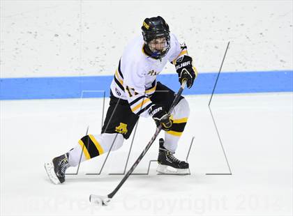 Thumbnail 2 in Daniel Hand vs. Amity Regional (CIAC DII Final) photogallery.
