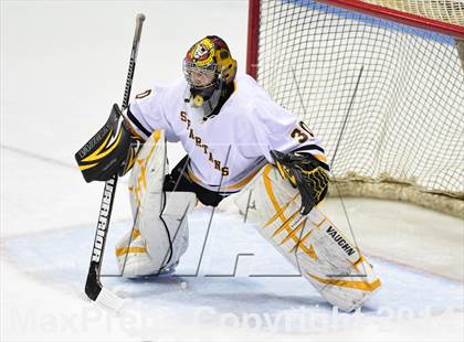 Thumbnail 3 in Daniel Hand vs. Amity Regional (CIAC DII Final) photogallery.