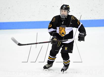 Thumbnail 1 in Daniel Hand vs. Amity Regional (CIAC DII Final) photogallery.