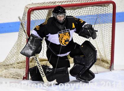 Thumbnail 1 in Daniel Hand vs. Amity Regional (CIAC DII Final) photogallery.