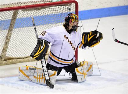 Thumbnail 2 in Daniel Hand vs. Amity Regional (CIAC DII Final) photogallery.