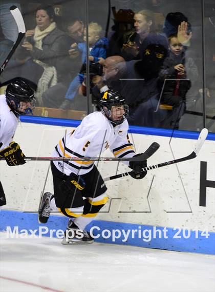 Thumbnail 3 in Daniel Hand vs. Amity Regional (CIAC DII Final) photogallery.