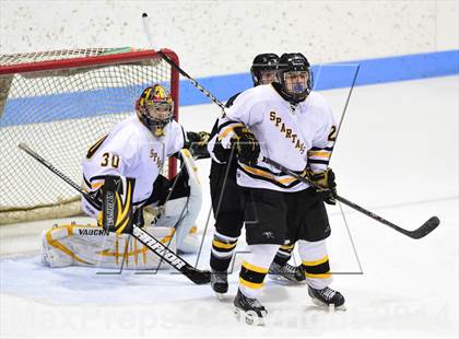 Thumbnail 2 in Daniel Hand vs. Amity Regional (CIAC DII Final) photogallery.