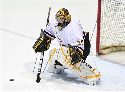 Thumbnail 2 in Daniel Hand vs. Amity Regional (CIAC DII Final) photogallery.