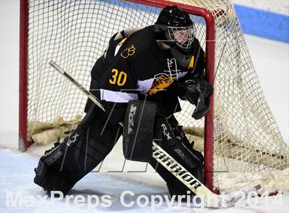 Thumbnail 1 in Daniel Hand vs. Amity Regional (CIAC DII Final) photogallery.