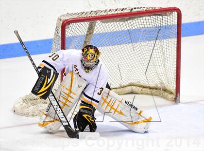 Thumbnail 1 in Daniel Hand vs. Amity Regional (CIAC DII Final) photogallery.