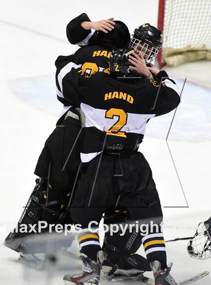 Thumbnail 2 in Daniel Hand vs. Amity Regional (CIAC DII Final) photogallery.