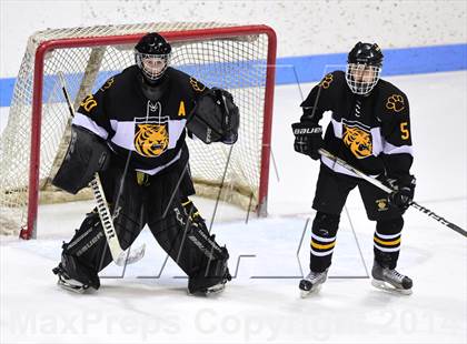 Thumbnail 1 in Daniel Hand vs. Amity Regional (CIAC DII Final) photogallery.