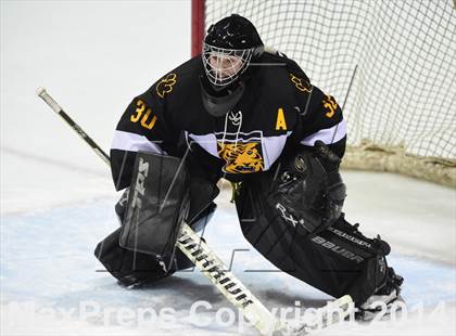 Thumbnail 3 in Daniel Hand vs. Amity Regional (CIAC DII Final) photogallery.