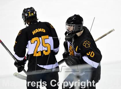 Thumbnail 1 in Daniel Hand vs. Amity Regional (CIAC DII Final) photogallery.