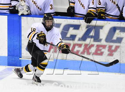 Thumbnail 1 in Daniel Hand vs. Amity Regional (CIAC DII Final) photogallery.