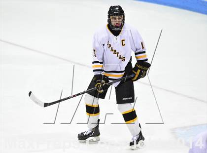 Thumbnail 1 in Daniel Hand vs. Amity Regional (CIAC DII Final) photogallery.