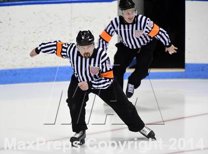 Thumbnail 1 in Daniel Hand vs. Amity Regional (CIAC DII Final) photogallery.