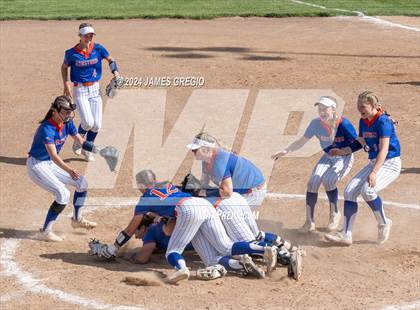 Thumbnail 3 in Armstrong vs Thomas Jefferson (WPIAL 5A Final) photogallery.