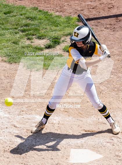 Thumbnail 2 in Armstrong vs Thomas Jefferson (WPIAL 5A Final) photogallery.