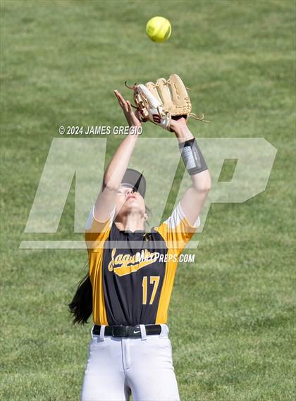 Thumbnail 1 in Armstrong vs Thomas Jefferson (WPIAL 5A Final) photogallery.