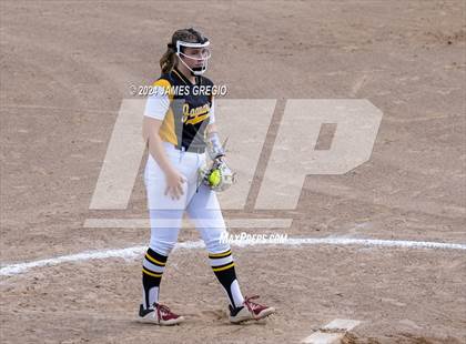 Thumbnail 3 in Armstrong vs Thomas Jefferson (WPIAL 5A Final) photogallery.