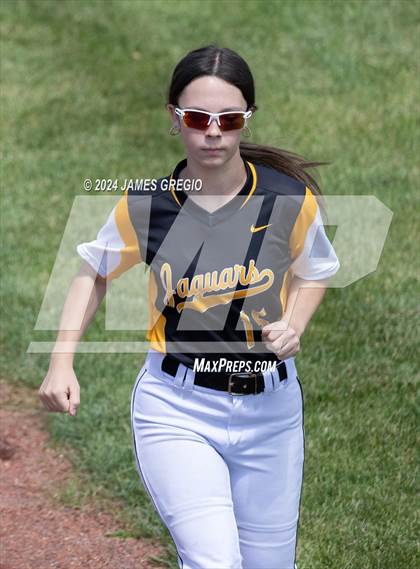Thumbnail 2 in Armstrong vs Thomas Jefferson (WPIAL 5A Final) photogallery.
