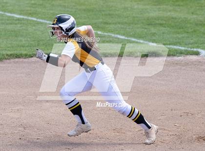 Thumbnail 1 in Armstrong vs Thomas Jefferson (WPIAL 5A Final) photogallery.