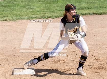 Thumbnail 3 in Armstrong vs Thomas Jefferson (WPIAL 5A Final) photogallery.