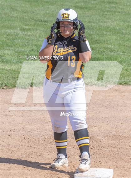 Thumbnail 3 in Armstrong vs Thomas Jefferson (WPIAL 5A Final) photogallery.
