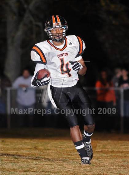 Thumbnail 2 in Clinton @ Oak Ridge photogallery.