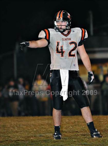 Thumbnail 2 in Clinton @ Oak Ridge photogallery.