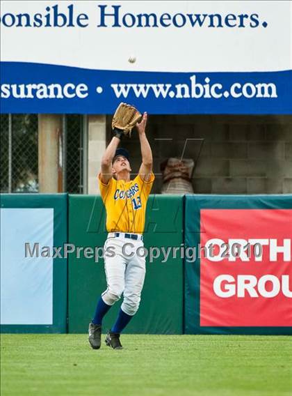 Thumbnail 1 in North Providence vs. Bishop Hendricken (RIIL Division 1 Final - Game 1) photogallery.