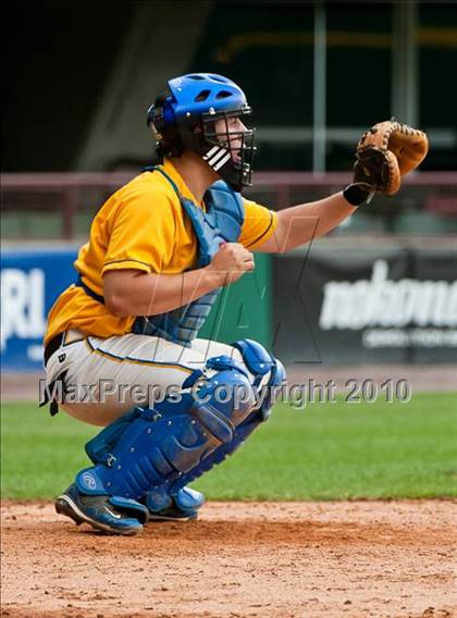 Thumbnail 2 in North Providence vs. Bishop Hendricken (RIIL Division 1 Final - Game 1) photogallery.