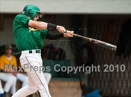 Thumbnail 2 in North Providence vs. Bishop Hendricken (RIIL Division 1 Final - Game 1) photogallery.