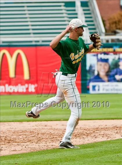 Thumbnail 3 in North Providence vs. Bishop Hendricken (RIIL Division 1 Final - Game 1) photogallery.