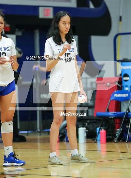 Thumbnail 2 in Marcus @ Plano West photogallery.