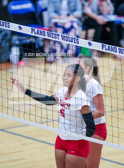 Thumbnail 1 in Marcus @ Plano West photogallery.