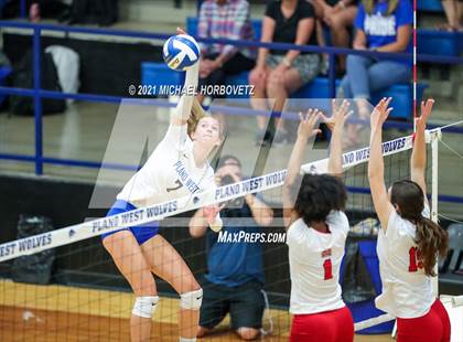 Thumbnail 2 in Marcus @ Plano West photogallery.