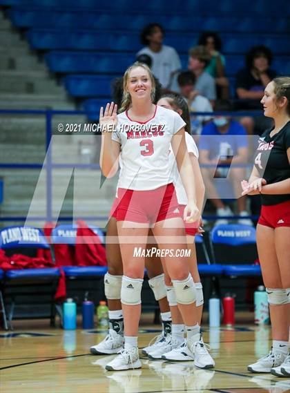 Thumbnail 2 in Marcus @ Plano West photogallery.