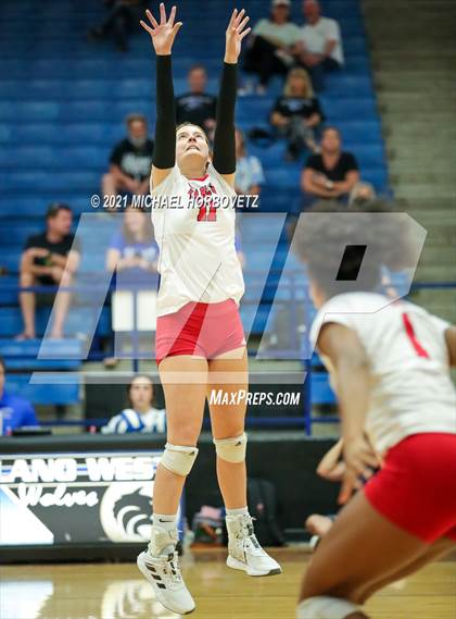 Thumbnail 3 in Marcus @ Plano West photogallery.